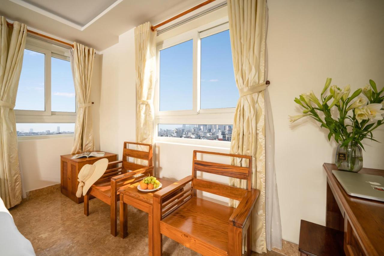 Titan Hotel Da Nang Zewnętrze zdjęcie