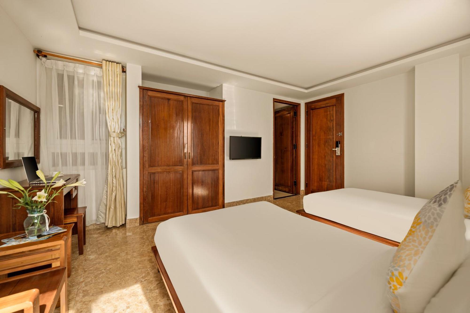 Titan Hotel Da Nang Zewnętrze zdjęcie