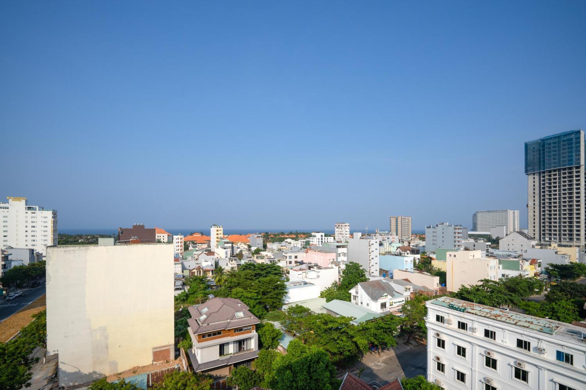 Titan Hotel Da Nang Zewnętrze zdjęcie