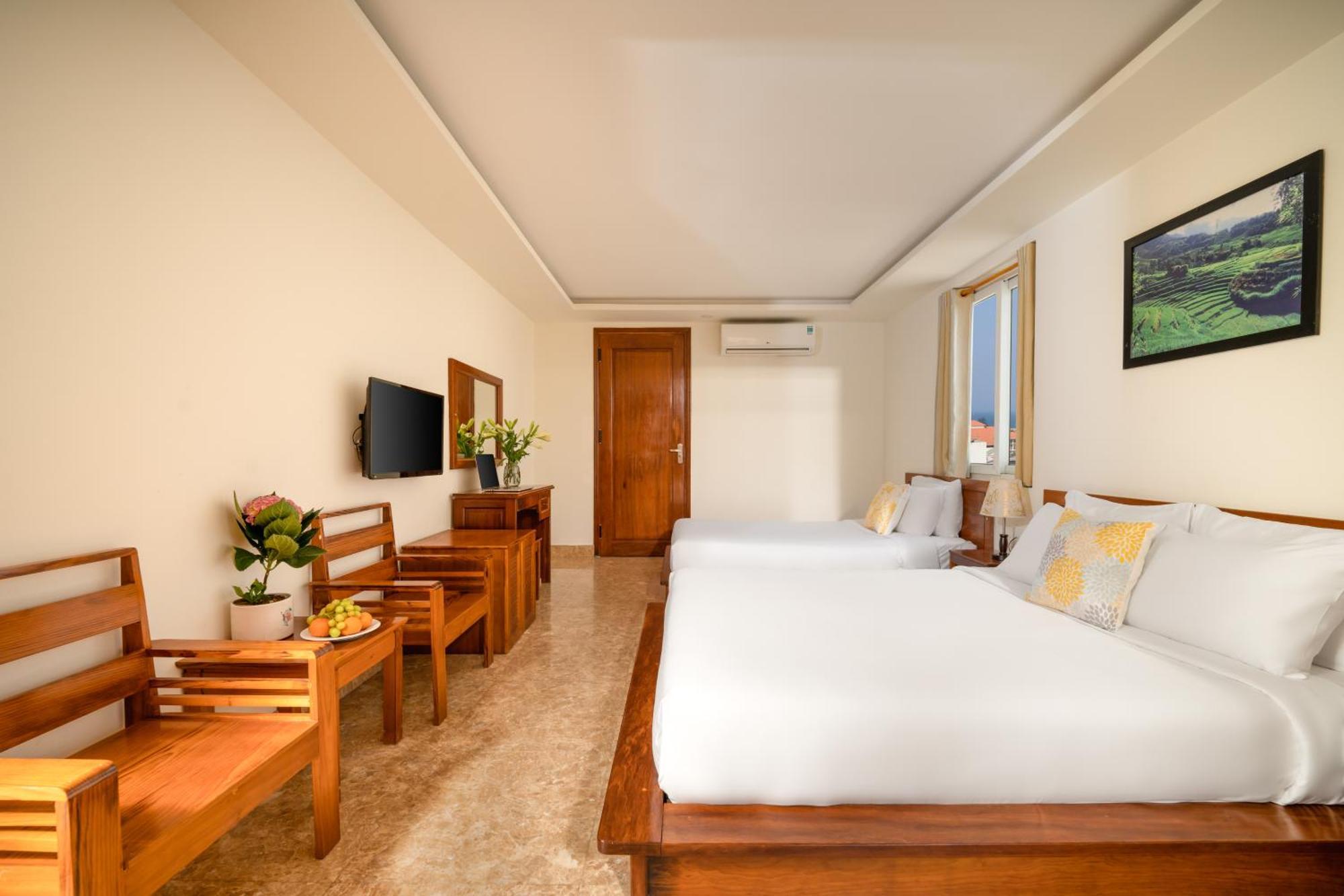 Titan Hotel Da Nang Zewnętrze zdjęcie