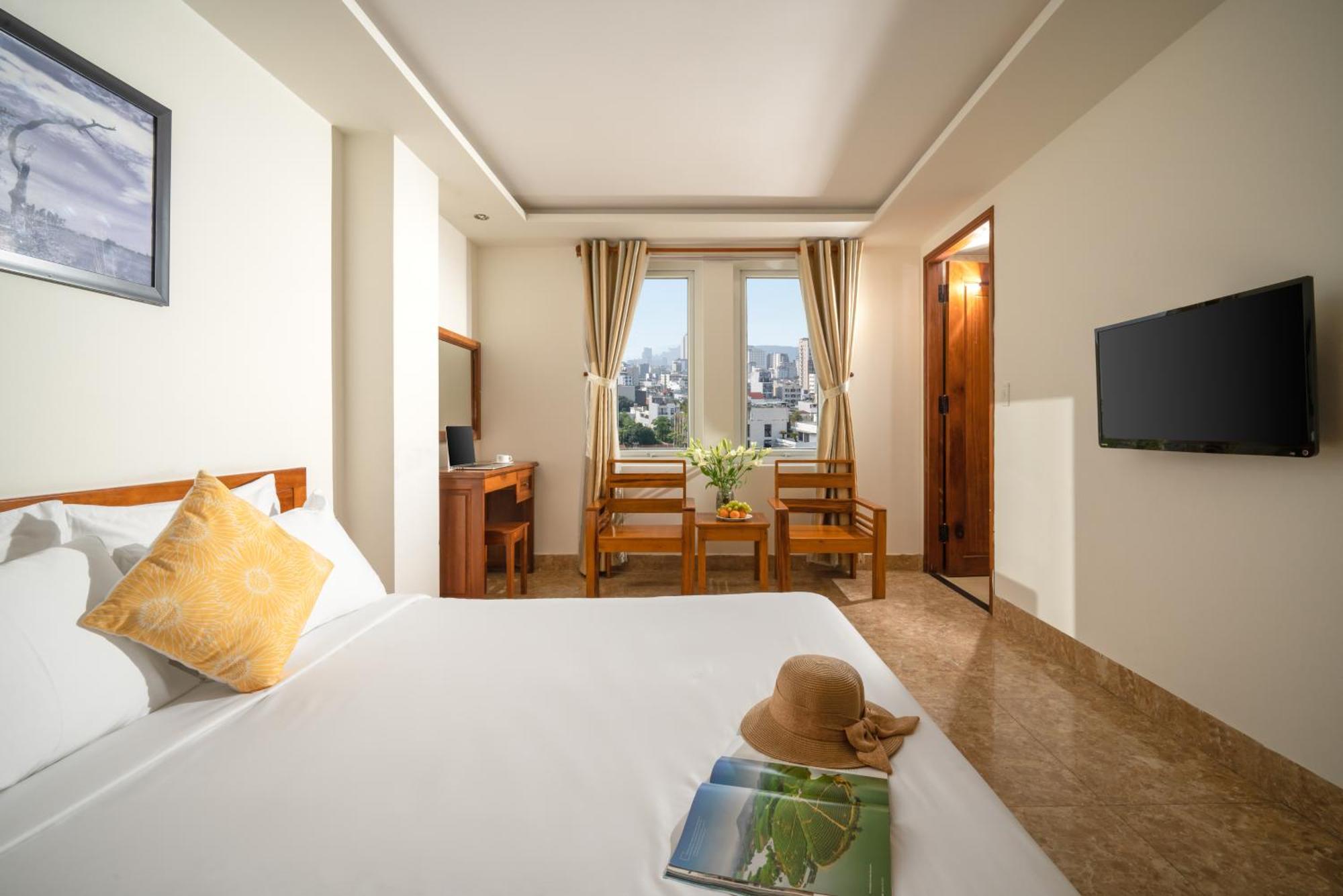 Titan Hotel Da Nang Zewnętrze zdjęcie